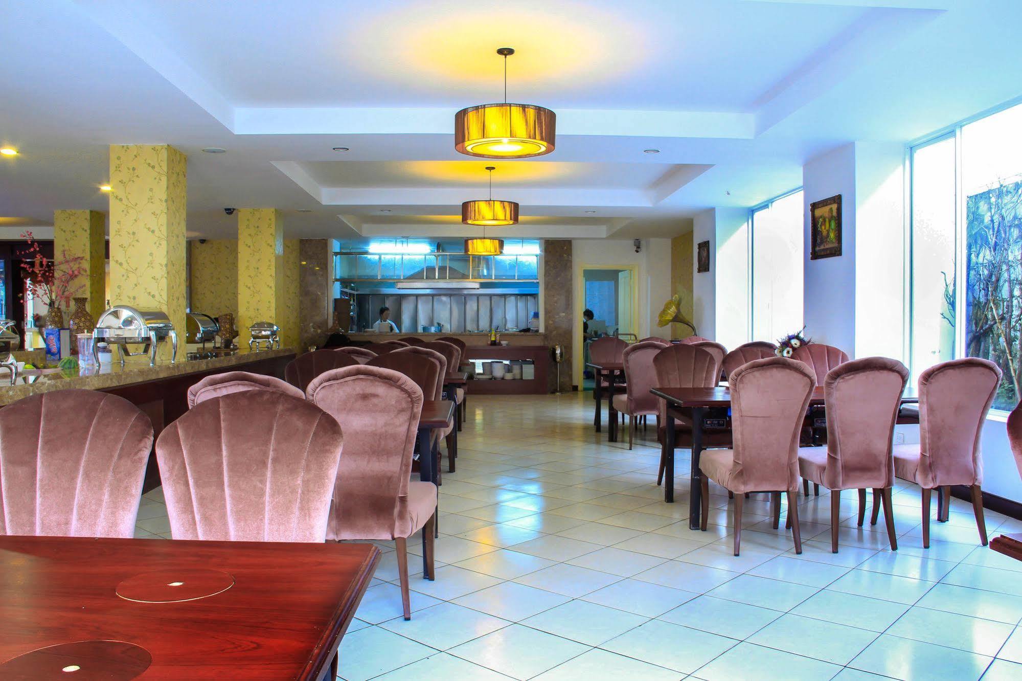 Ngoc Phat Dalat Hotel Экстерьер фото